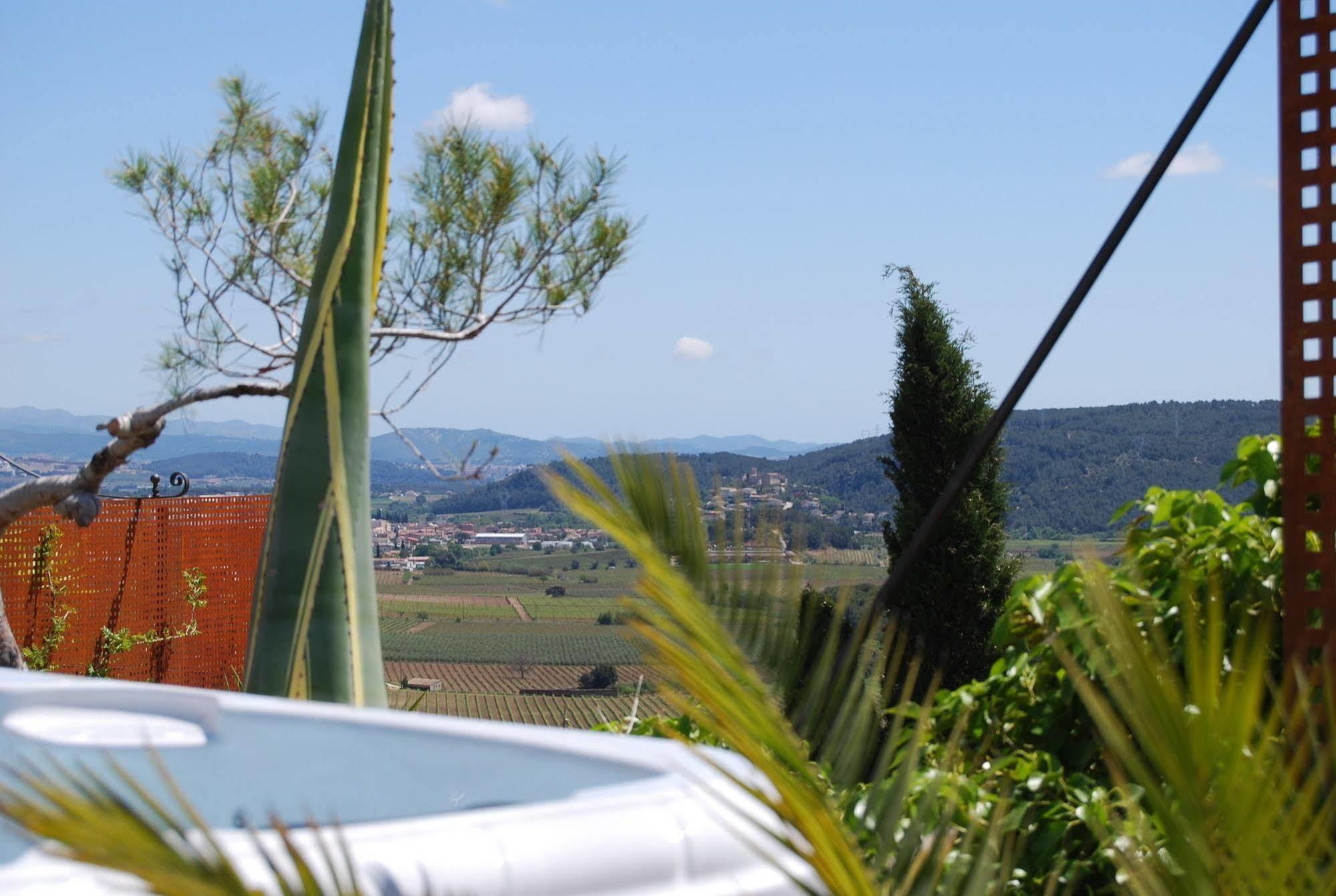 Arianella Holiday Home Penedes Torrellas de Foix Ngoại thất bức ảnh